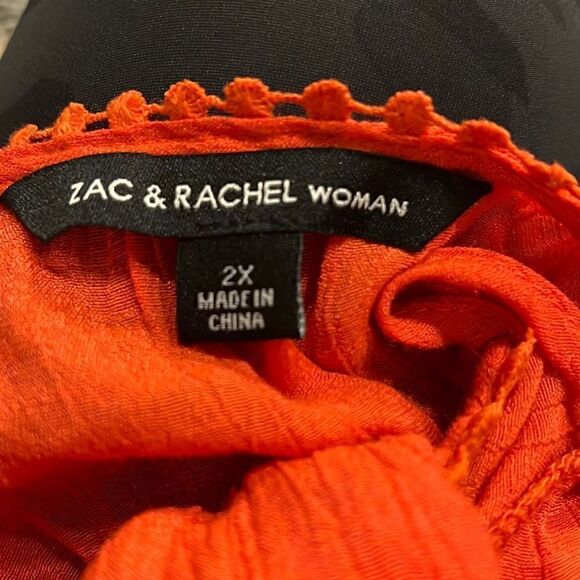 Zac & Rachel woman cap sleeve top. - Picture 3 of 3